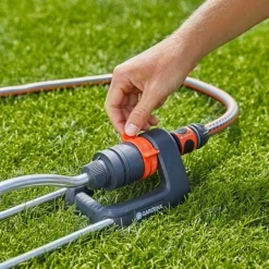 Arroseur Oscillant Et Asperseur Arroseur Oscillant Rampe Métal 16 Buses Aqua S Gardena Surface Max 220m2 -Espace Piscine Boutique arroseur oscillant avec rampe metal 16buses aqua s gardena surface arrosage max 220m2 4