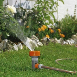 Arroseur Oscillant Et Asperseur Arroseur Pic Twist Classic Gardena 4 Surfaces Arrosage Raccord Inclus -Espace Piscine Boutique arroseur sur pic twist classic gardena 4surfaces arrosage au choix avec raccord tuyau inclus 2