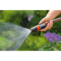 Lance Et Pistolet D'arrosage Lance D'arrosage Et De Nettoyage Multi-jets - Gardena 18300-20 -Espace Piscine Boutique p256915 pic3